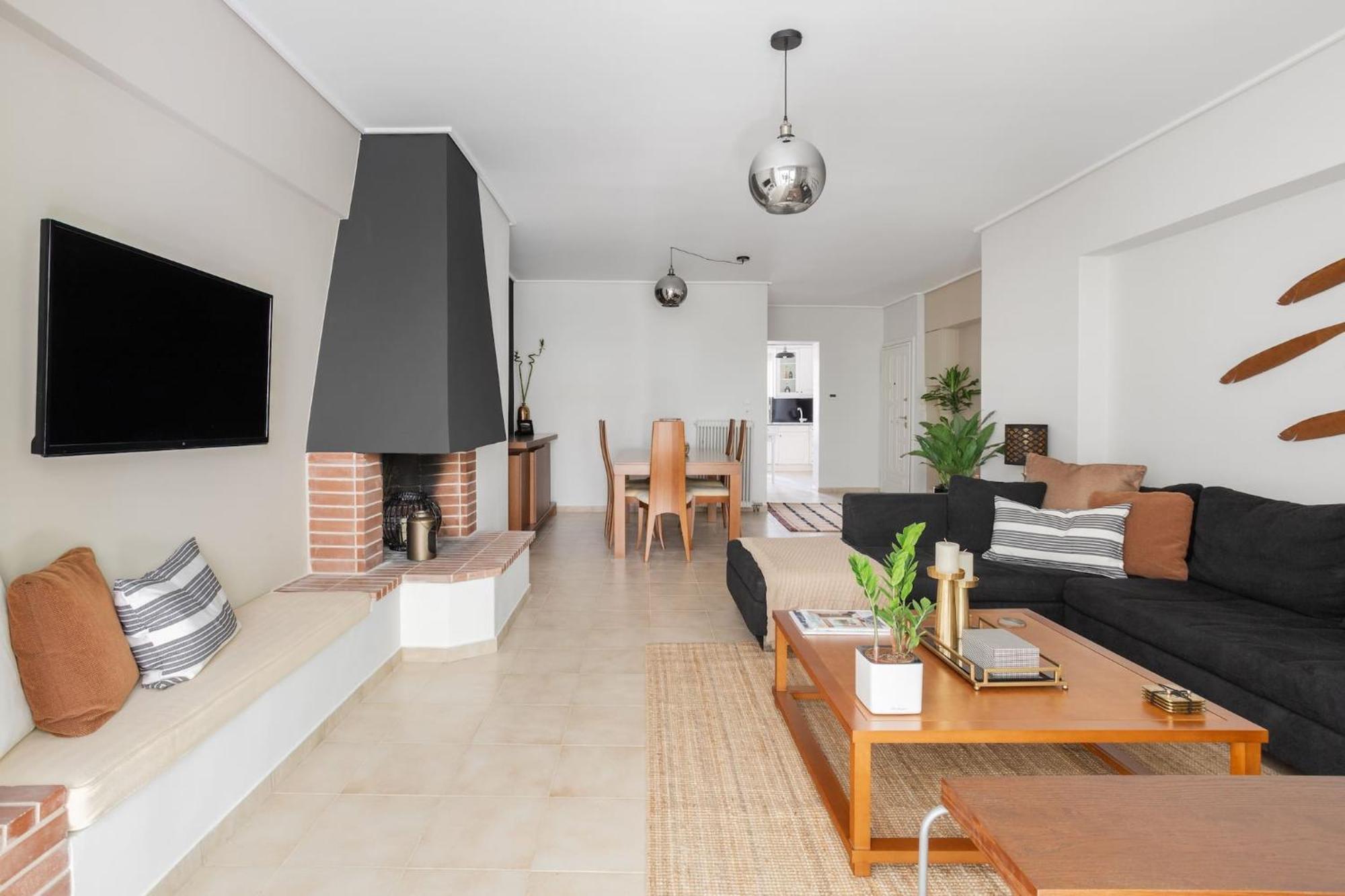Fresh Detailed Stylish Apartment At Acropolis Афины Экстерьер фото